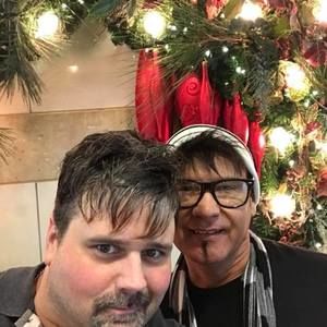 Meet your Posher, Derek